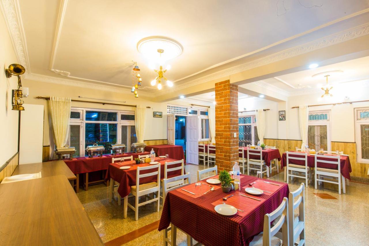 Hotel Acme Inn Kathmandu Exterior photo